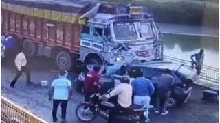 Horrific Road Accident in Muzaffarnagar: Two Killed, Two Women Injured in Head-On Collision