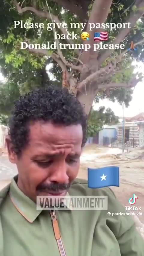 Deported Somali on viral freakout: “Mr. Trump, gimme my passport—