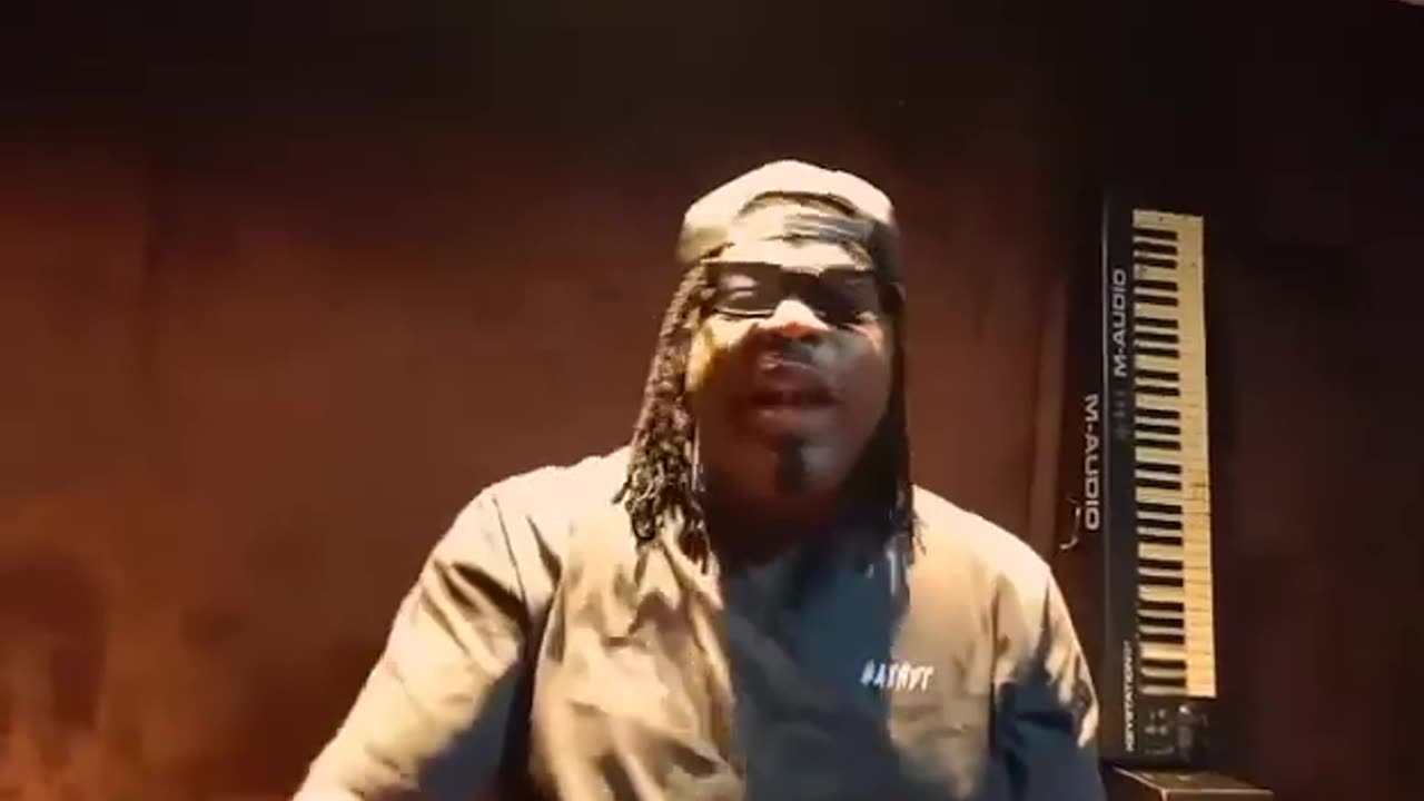 They've released a song for Bill Gates. GMO food 😂I love this country -We no dey gree