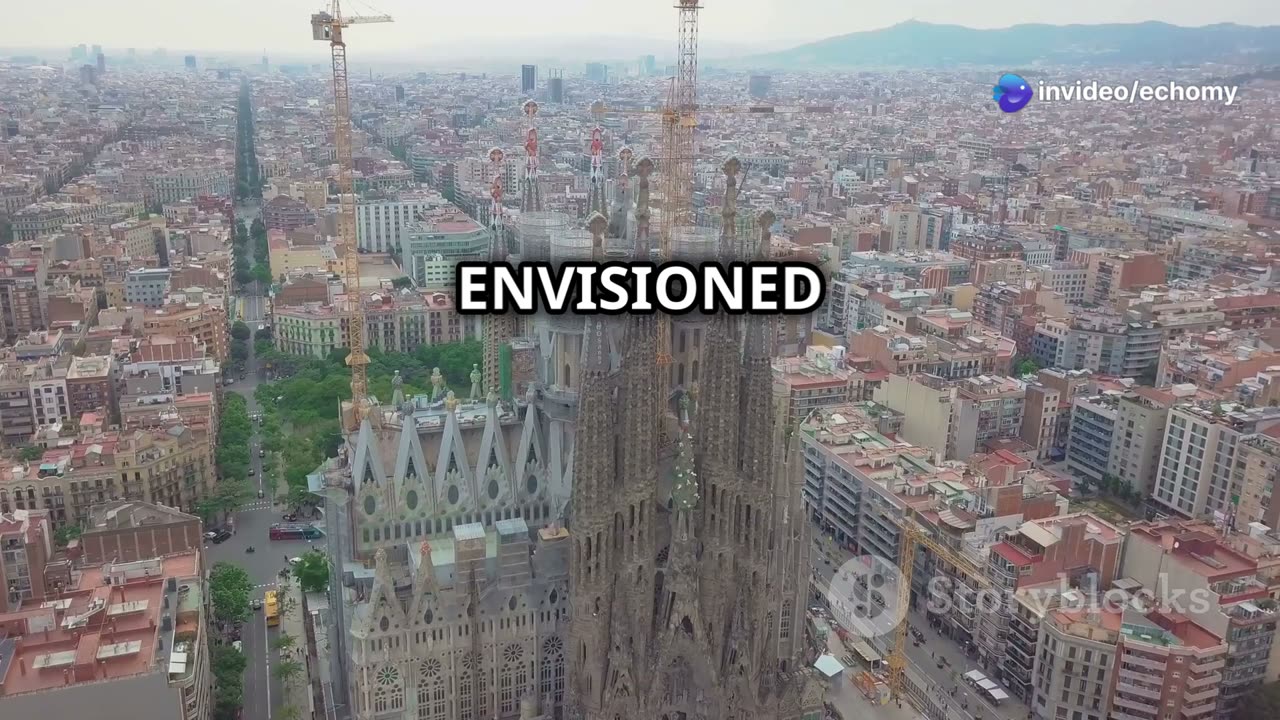 Exploring Gaudí's Sagrada Familia: A Masterpiece in Barcelona #travel #history #explore