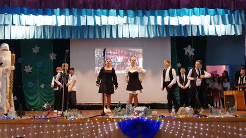 Clasa 6 B la Festivalul «Întâlnirile de Iarnă» Vancicăuți 8 ianuarie 2026 14/29