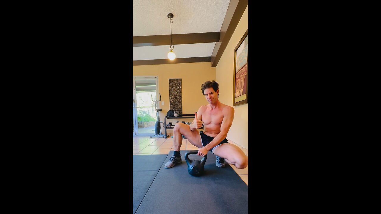 NAKED GRIND