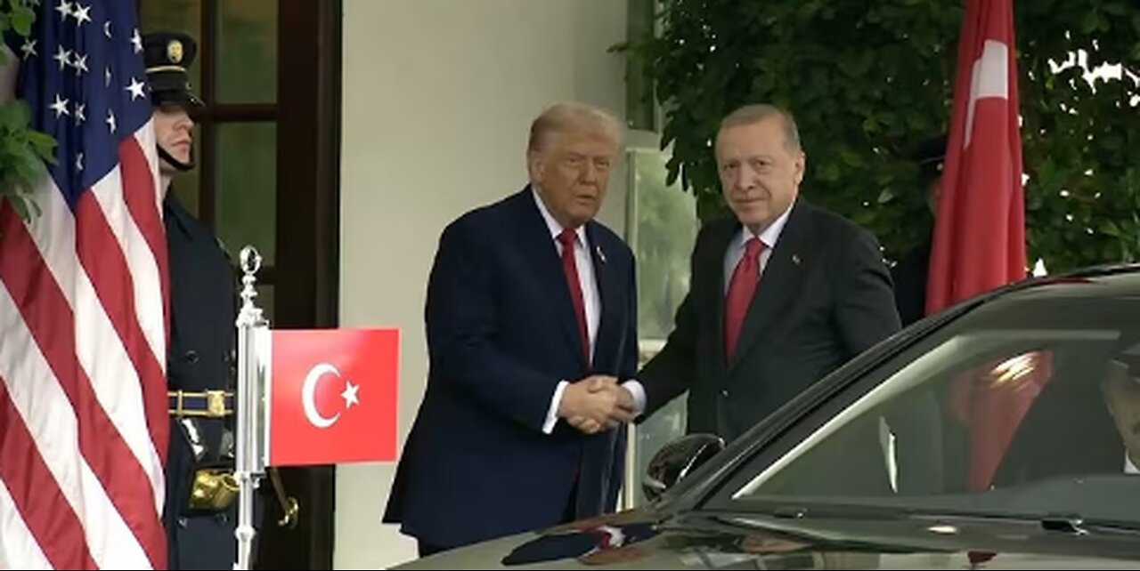 Trump hosts Turkey_s Erdogan as US considers lifting F-35 ban