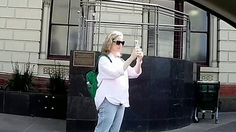 how do you know that you're being watched when you're on a government watch list watch this video