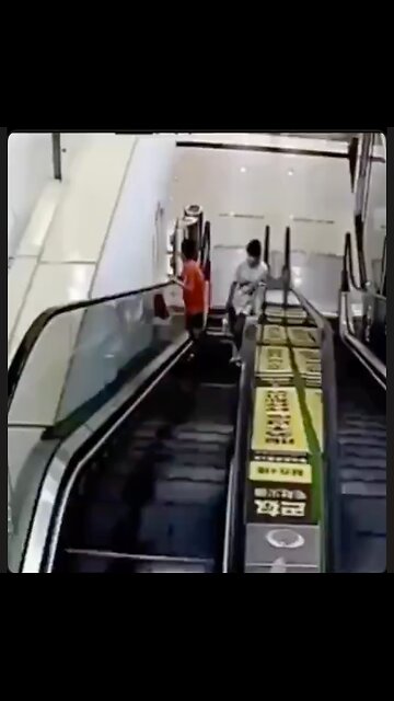 Someone should have given this kid a heads up on escalator safety. Ouch.😳