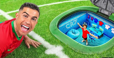 I Built 5 SECRET Rooms For Ronaldo!