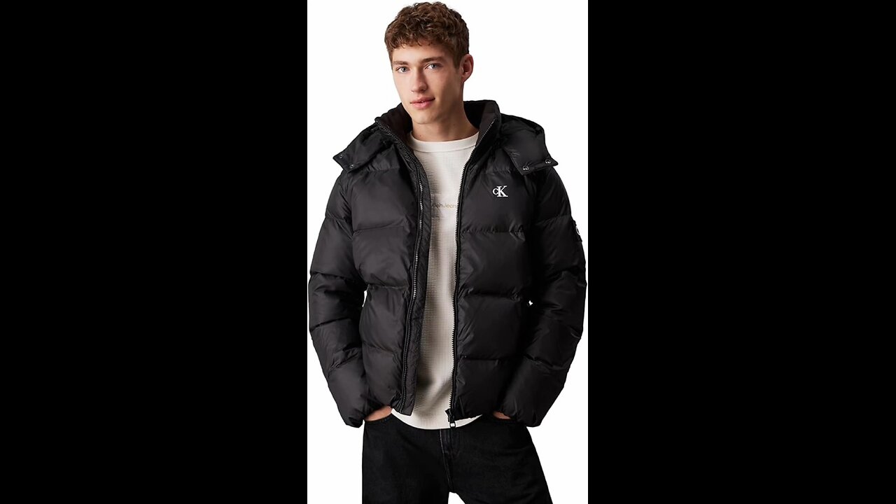 Calvin Klein Men's Puffer Jacket .