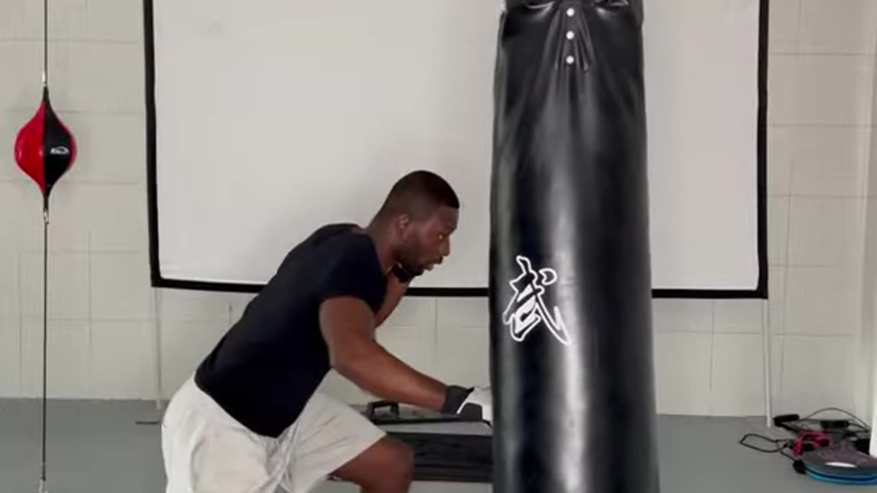 COMBO UNSTOPPABLE CONOR BENN’S KILLER COMBO! 🥊🔥