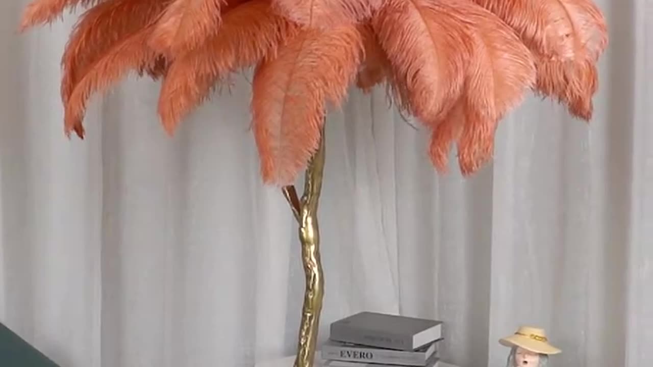 THE FEATHER LAMP