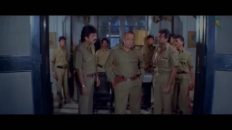 बचुआ जेल में पैदा होकर इस युग का किशन हो गया और तू कंस - Jaya Prada, Danny Denzongpa - Dhartiputra