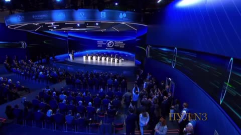 Путин: Россия сохраняет позицию одного из ведущих