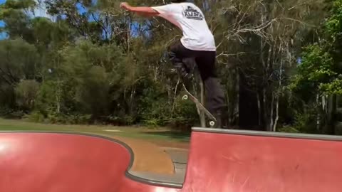 😬🛹 Fly Was Hating! Skateboarder's Confidence | SkateNation