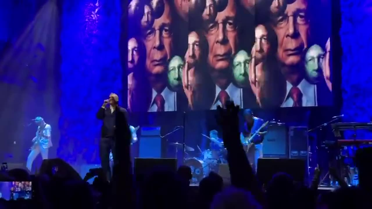 Morrissey calls out Bill Gates, Klaus Schwab and Dr Fauci. During a performance in Las Vegas