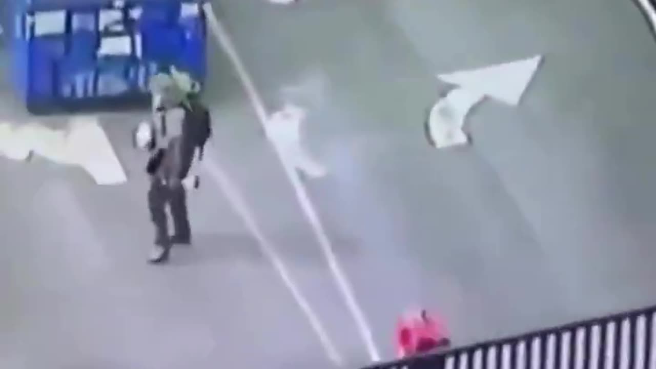 LMAOO.. protesters accidentally hit another protester with a dumpster.. ðŸ˜ðŸ˜