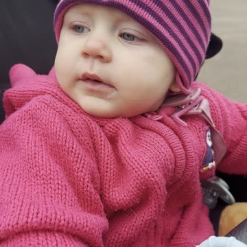 Windy Day Outside With Baby Kayla 🌬️