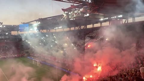 Olympiakos FC ('Gate 7' splendid atmosphere) (UEFA Europa League)