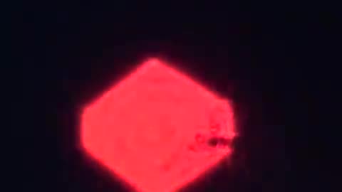 OVNI diamant, enregistré par un garçon et son père à Belgrade, Serbie🧐🤔🛸🛸🛸🛸🛸🛸