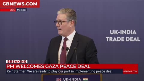 Keir Starmer doubles down on digital ID lies while praising its “great benefits.”