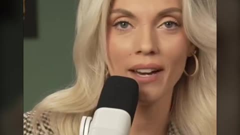 Liz Wheeler: Clintons REFUSE to appear before Congress