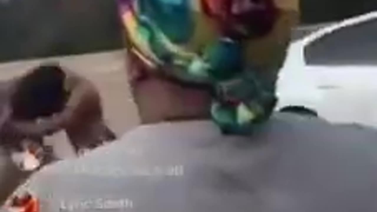 Hood fight live on Facebook