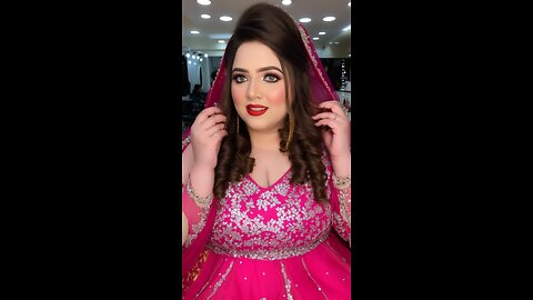 Her Royal Glow 👑✨ | Bridal Magic Unfolds 💫