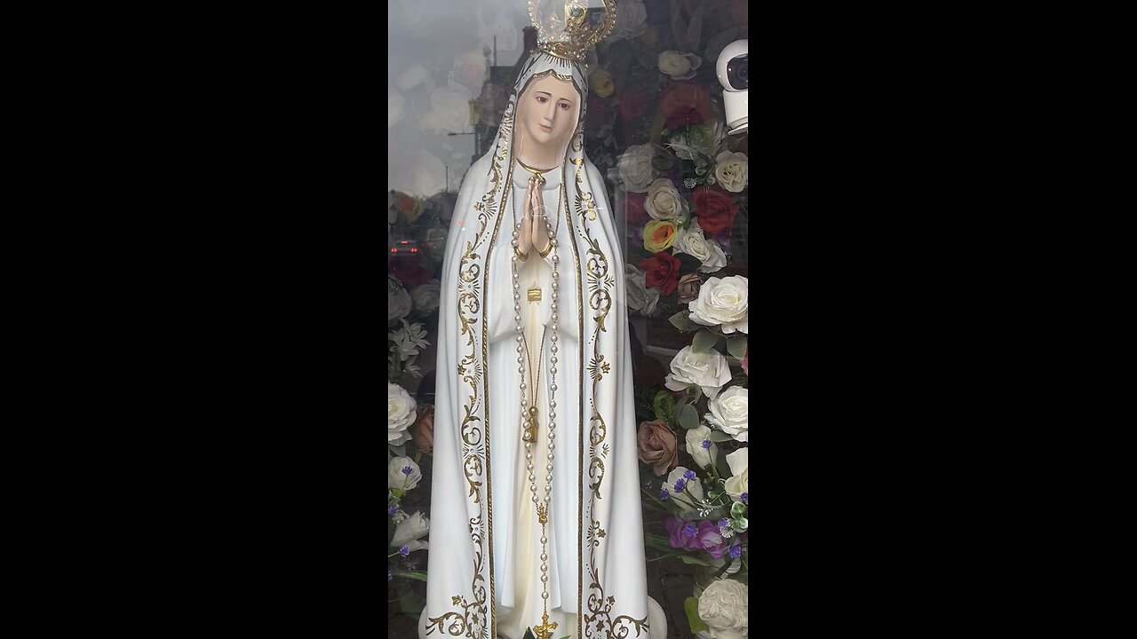Beautiful statue of Mother Mary