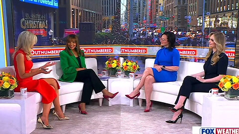 👑 Kennedy and Carley Shimkus (with Arthel and Kaylee) Dec 24 2025