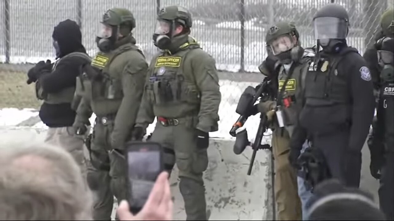 BREAKING: Watch violent advance between CPB & protestors