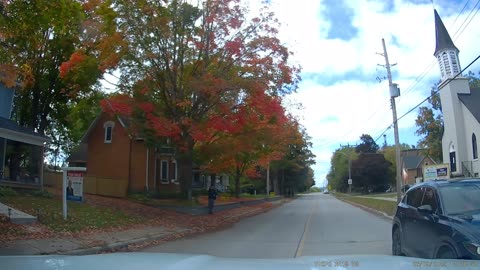 [4K] Idiot! Parked on wrong side of Road.