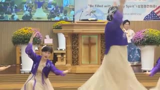 Korean Praise Dance - World Holy Spirit Conference