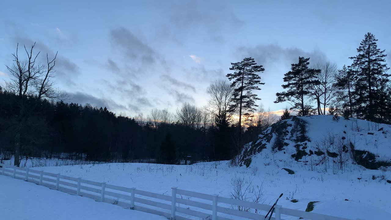 Weather woman is back again