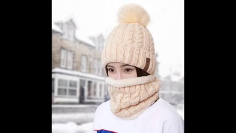 Womens Pom Beanie Hat & Scarf Set - Winter Warmth in Style