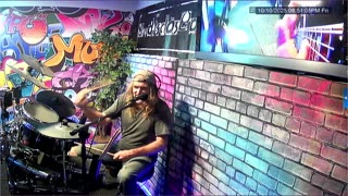 Friday night @ the Bareknuckle! 101025