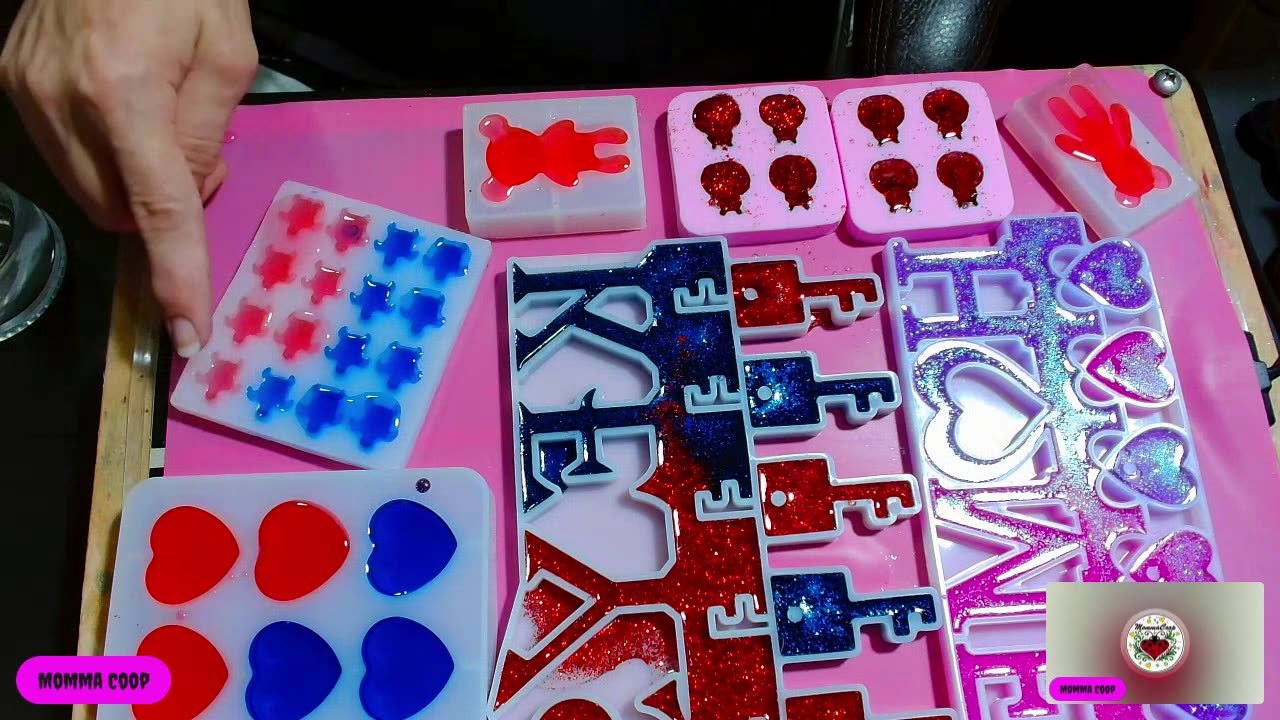 Momma Coop's Got The Pour