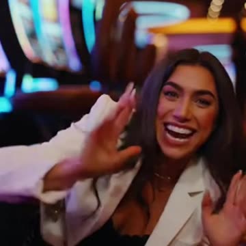 I Hacked the Casino Slot Machine...