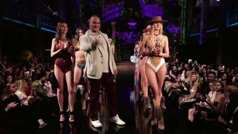 Pin Up Stars | Spring/Summer 2019 | NYFW - Art Hearts Fashion