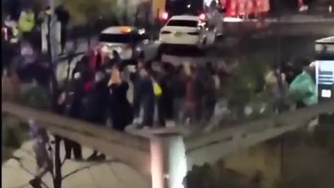 Another day in the UK. Armed police stormed the train in Huntingdon