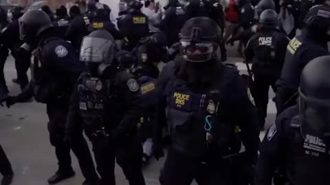 In an incredible moment, Border Commander Greg Bovino just led a CHARGE