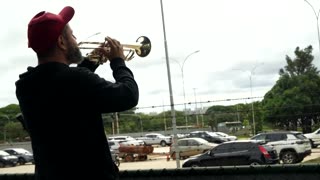 Police release Bolsonaro cell footage following arrest