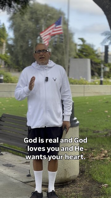 GOD IS REAL AND GOD LOVES YOU 🇺🇸