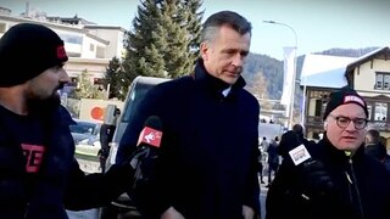 BlackRock exec refuses to answer when asked about Trump's housing plan unlisted