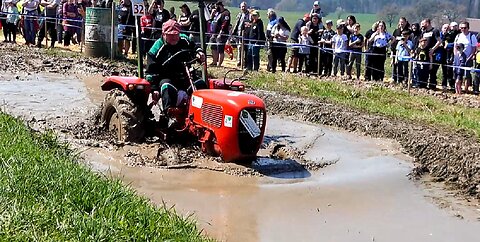 BEST OF AMAZIN SMALL OLD HOME TRACTORS