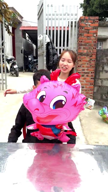 Boy’s Reaction After Receiving His Dream Gift 😱🎁 #viralshorts #usa