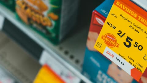 #UKRetailRelief #InflationCooling #ConsumerTrends #BankOfEnglandWatch #GlobalMacroShift