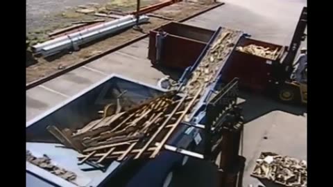 Mobile Shredder Plant for Wooden Pallets Recycling