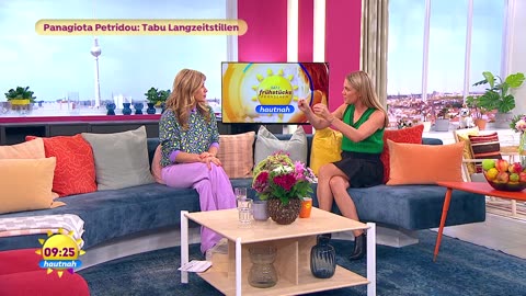 Alina Merkau sexy SAT.1-Frühstücksfernsehen (3)