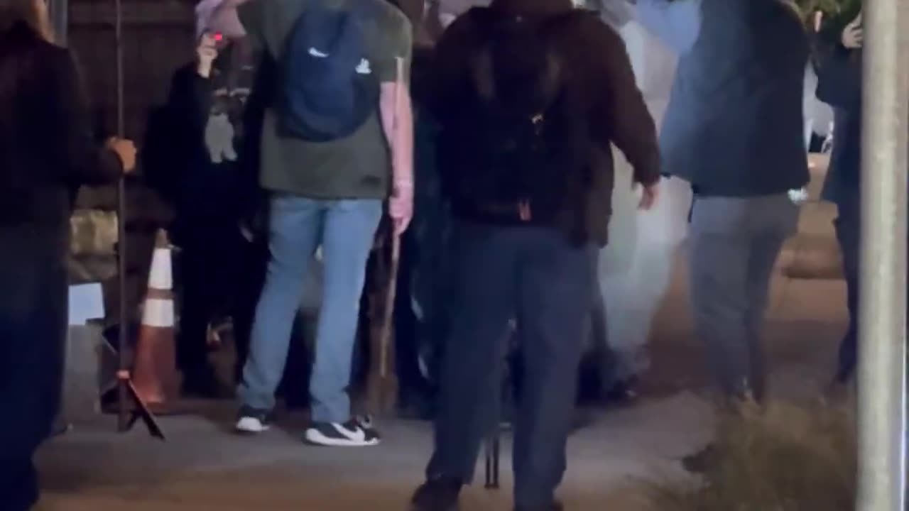 Portland Antifa and far-left extremists tell a man he can’t walk on their sidewalk near the ICE