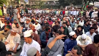 Bangladesh rocked by death of student leader, government urges calm