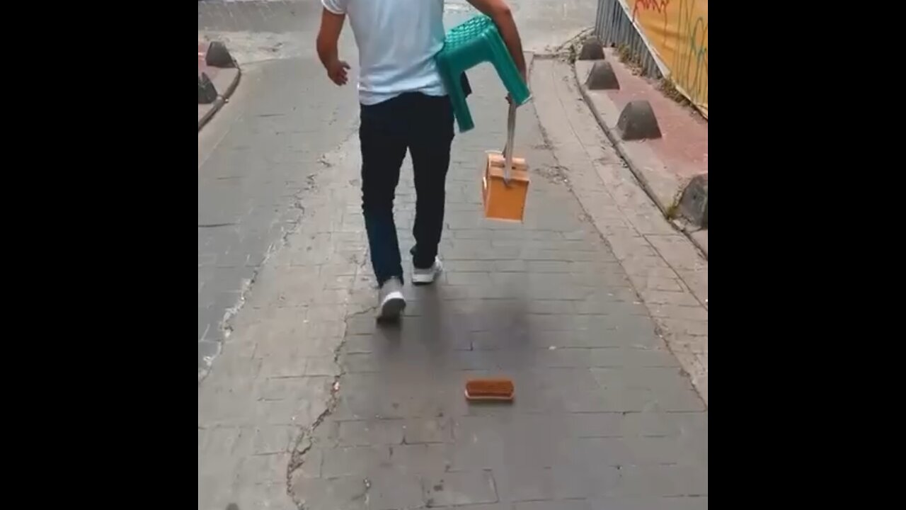 Joven advierte de una estafa que puede terminar con la detención de la víctima