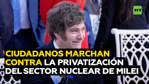 Realizan una marcha contra la privatización del sector nuclear en Argentina